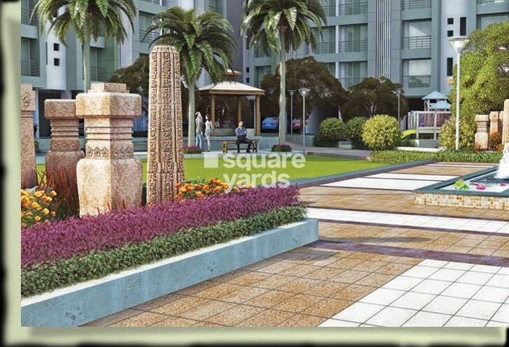 Sumit Greendale Amenities-Features