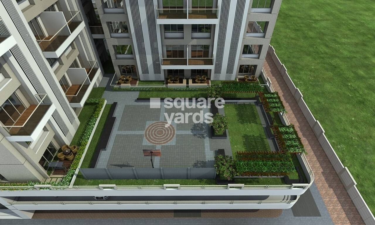 Aloha Towers Amenities-Features 1