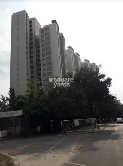 Amanora Sterling Towers Tower View