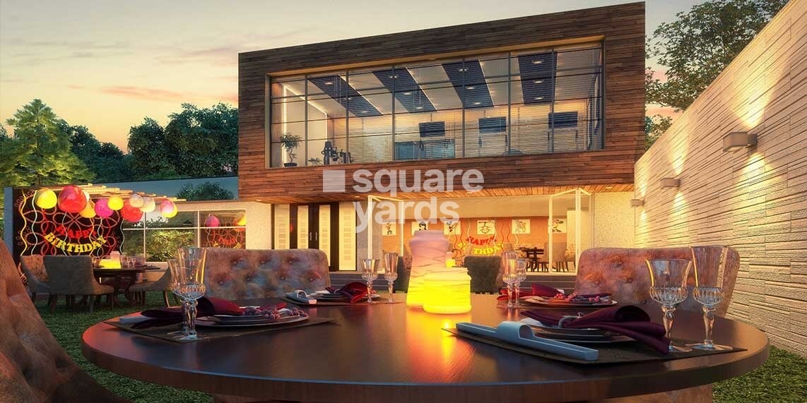 ARV Regalia Clubhouse External Image