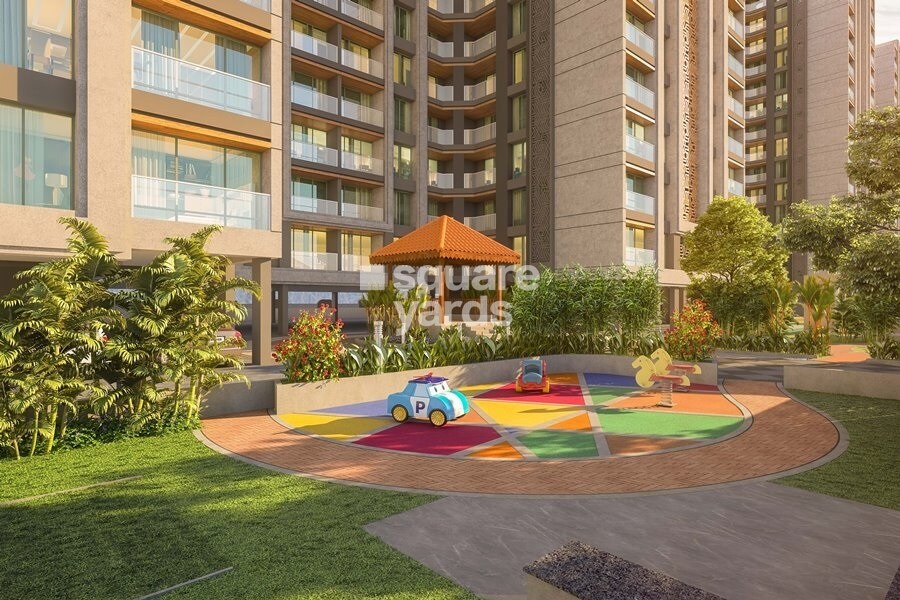 Basil Mondale Amenities-Features 2