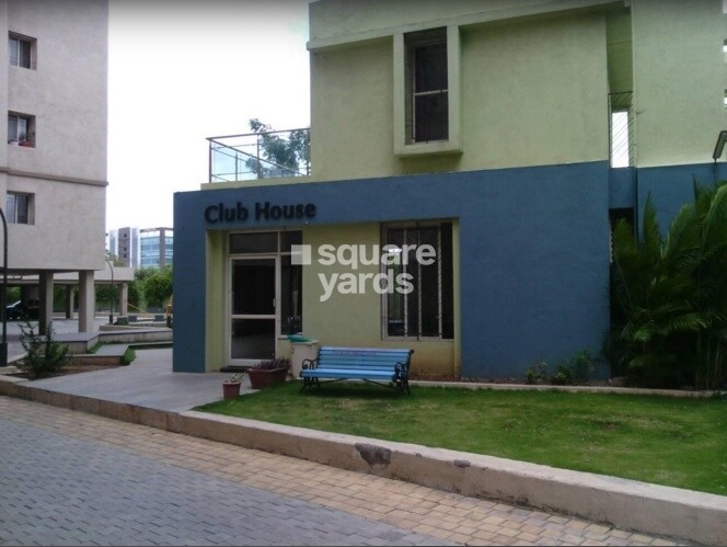 BU Bhandari Everglade Clubhouse External Image