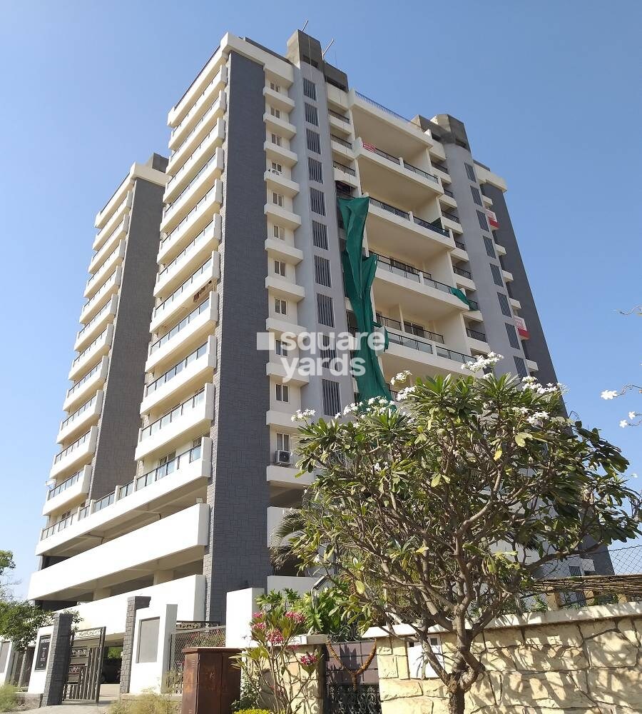 Eastwoods Tower View 2