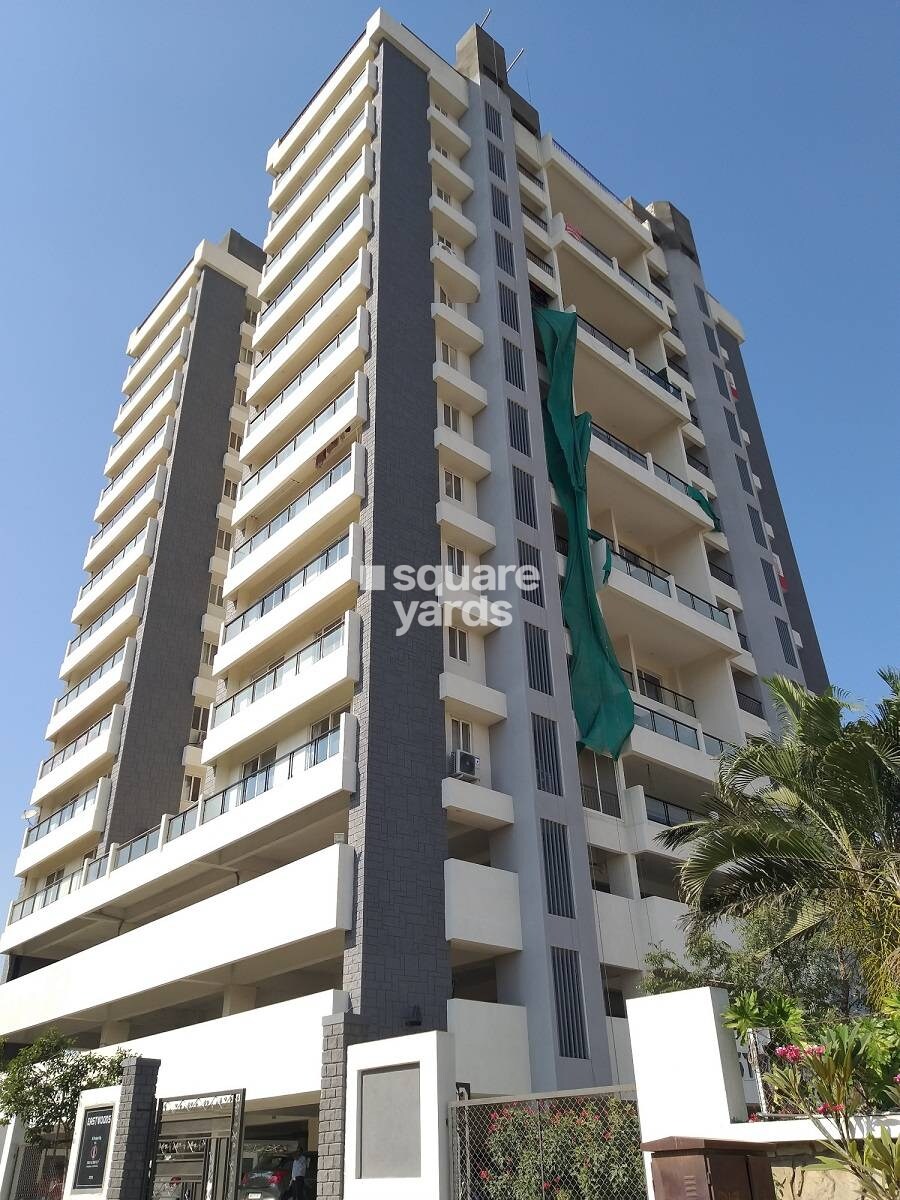 Eastwoods Tower View 3