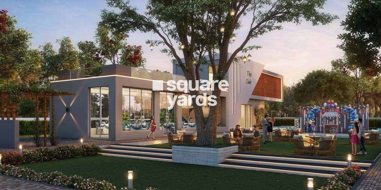 Excellaa Florence Clubhouse External Image