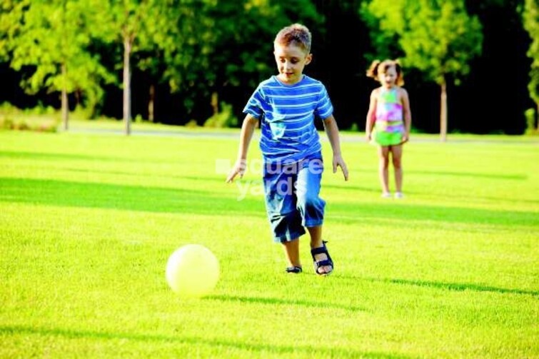 Gulmohar Goldcoast Amenities-Features