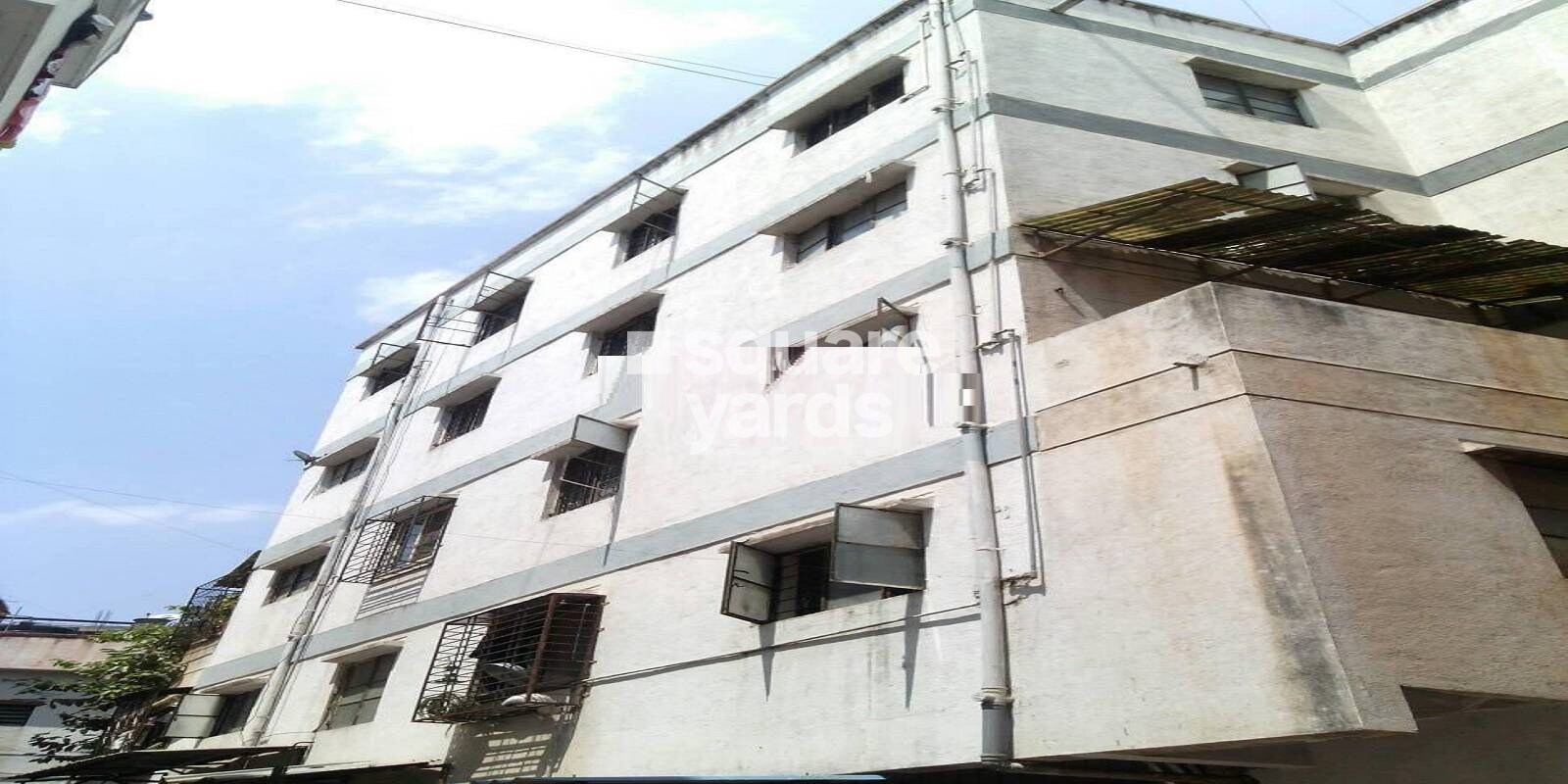 Jadhav Trimurti Apartments