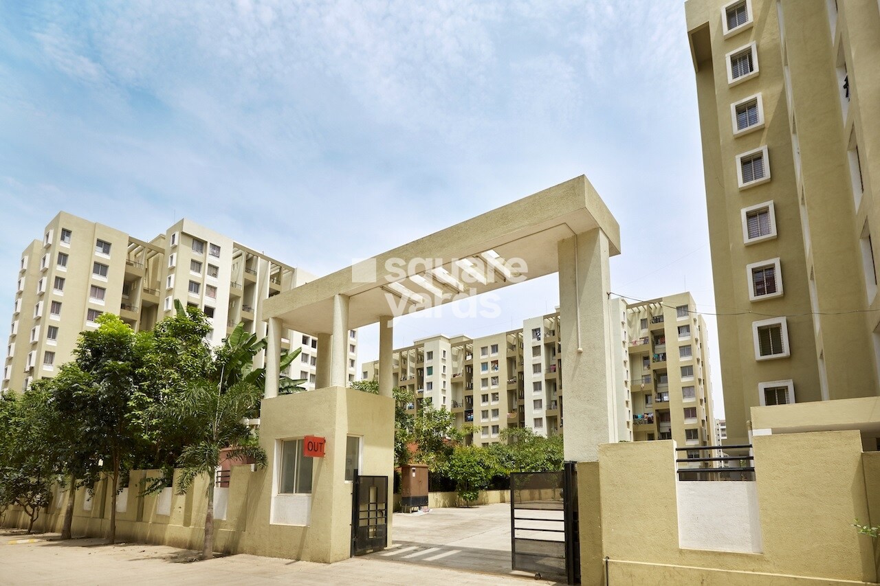 Jalan Neo City Entrance View