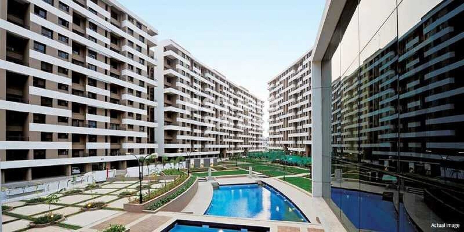 Kalpataru Estate Building 8 residential project in Pimple Gurav