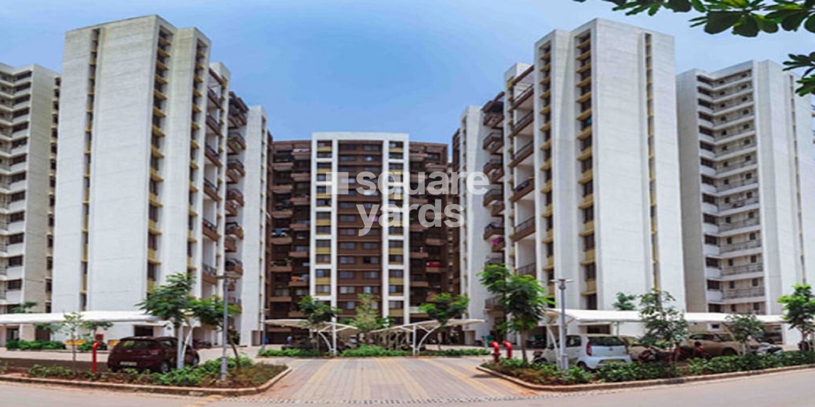 Kalpataru Iris Tower View