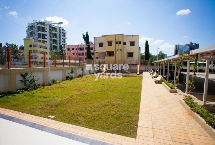 Karan Goldcoast Amenities-Features 1