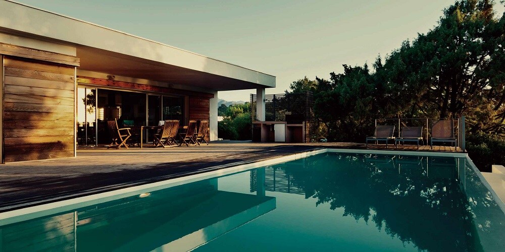 Kasturi The Balmoral Estate Amenities-Features