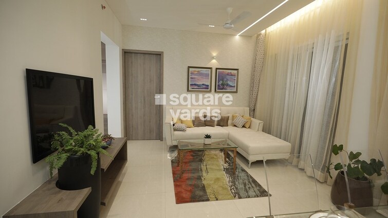 Kohinoor Grandeur Apartment Interiors 1