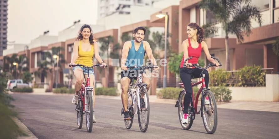 Kolte Patil Life Republic 16th Avenue Arezo