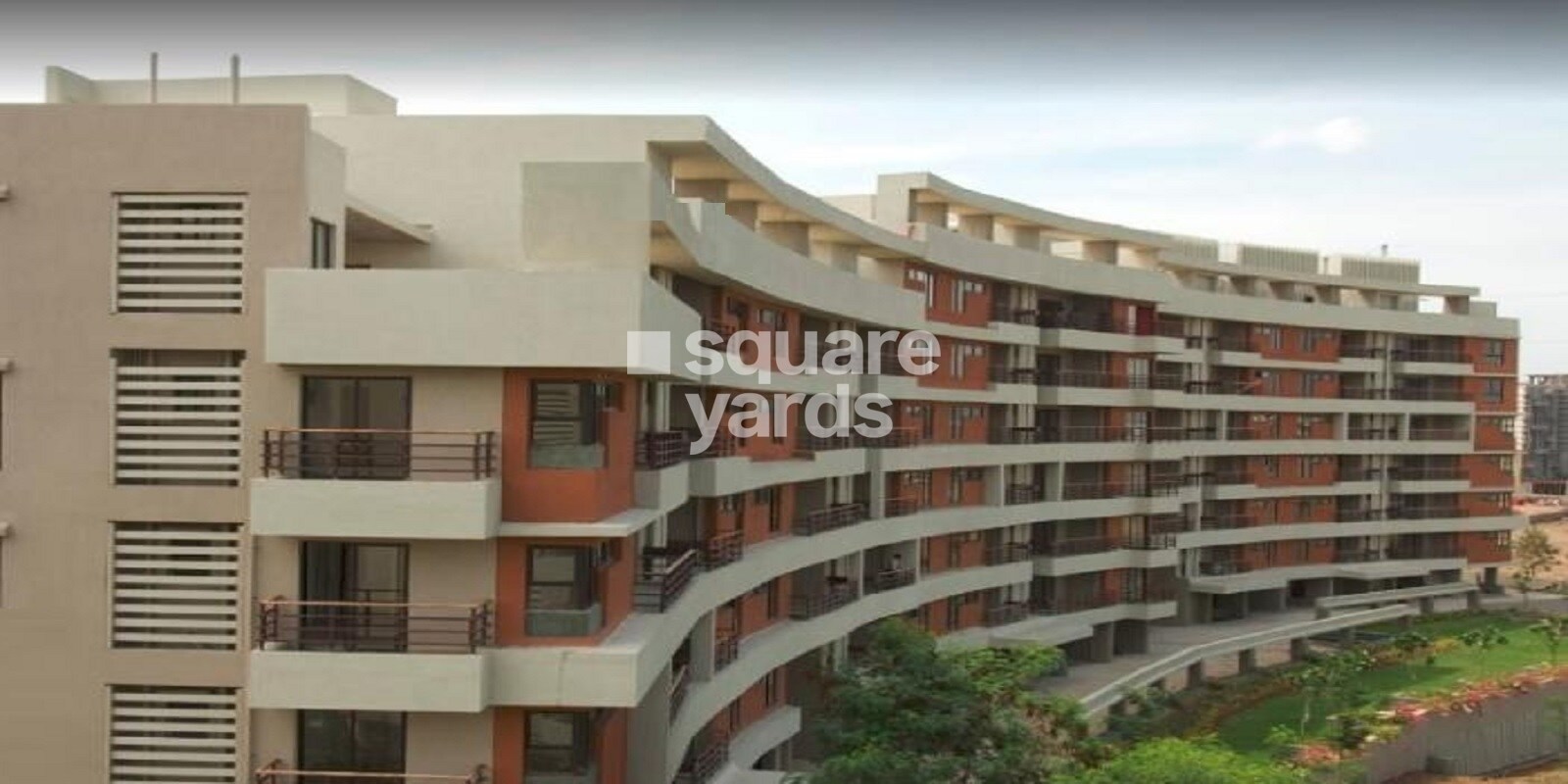 Mahindra Lifespaces The Woods