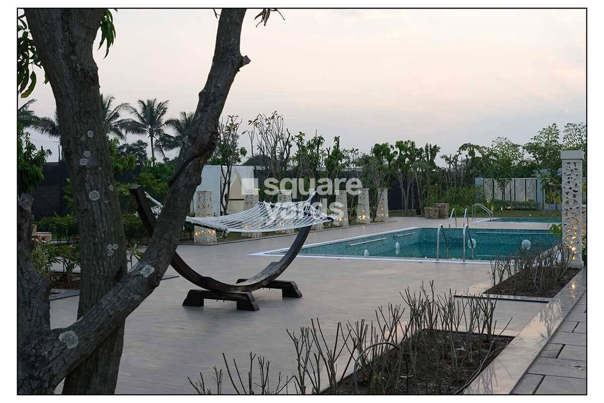 Majestique City D Building