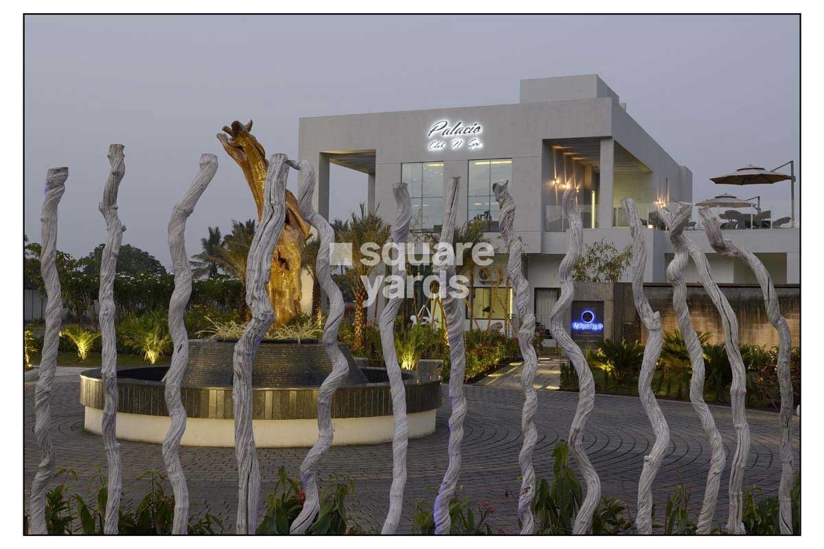 Majestique Landmark City