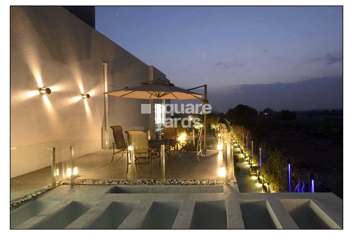 Majestique Landmark City