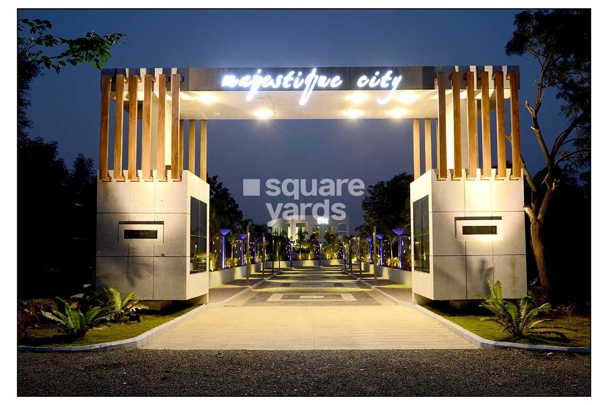 Majestique Landmark City