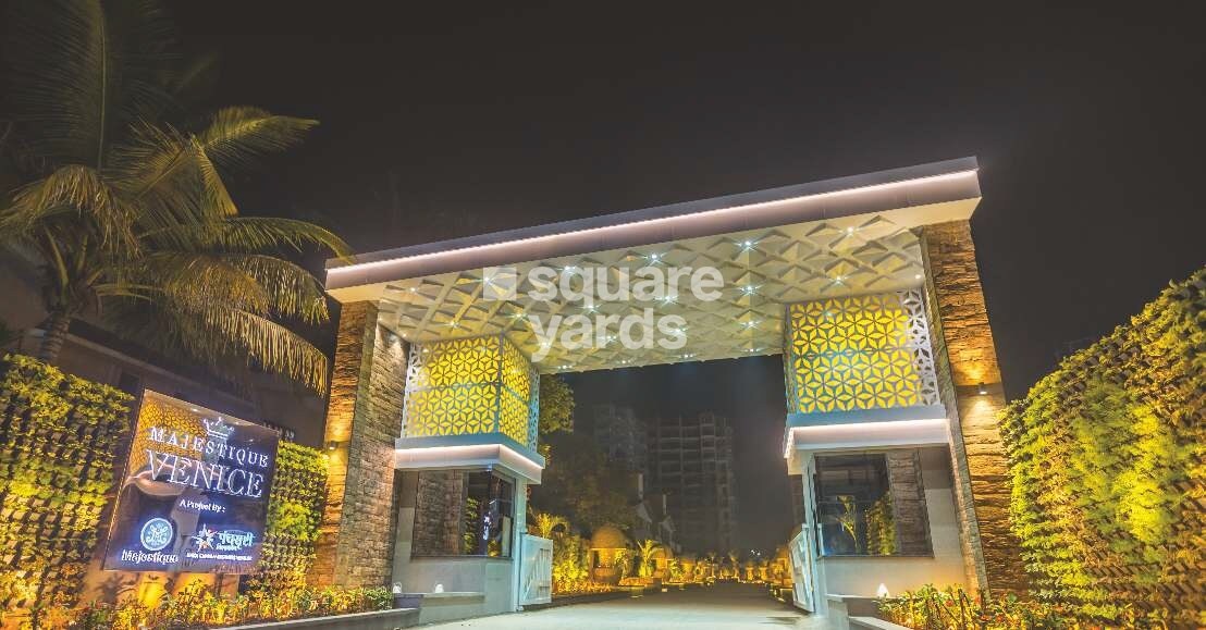 Majestique Venice Entrance View