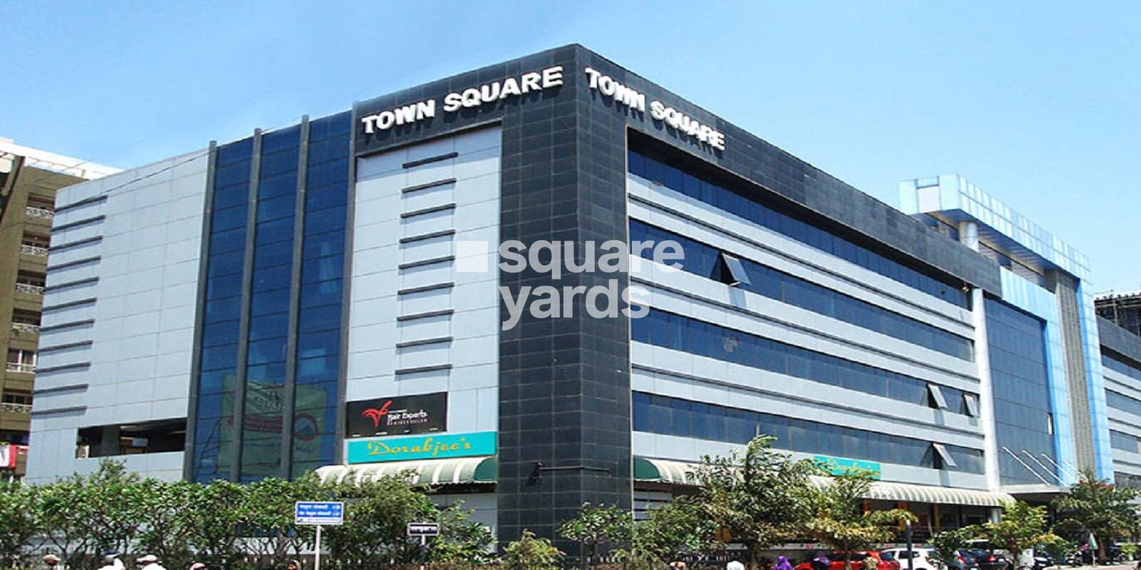 naiknavare-town-square