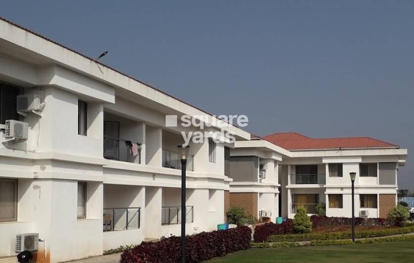 New Front Amaaya Tower View