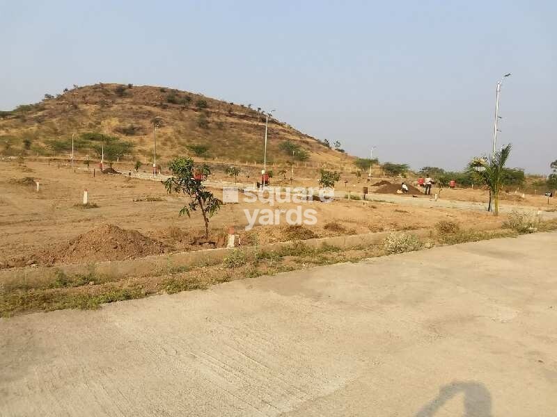 Nine Jewels Bella Vista