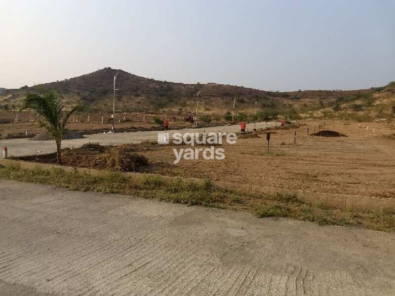 Nine Jewels Bella Vista