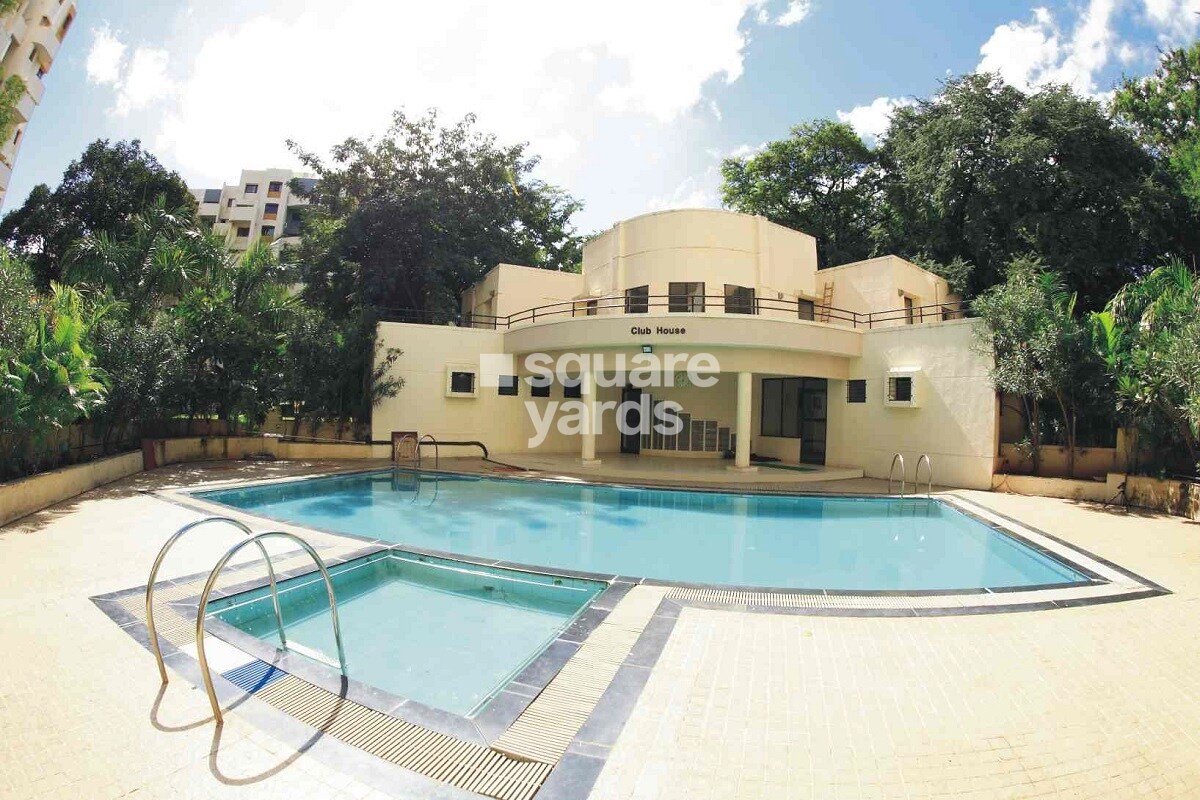 Paranjape Schemes Ruturang E Amenities-Features