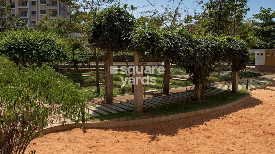 Salarpuria H And M Royal Amenities-Features 2