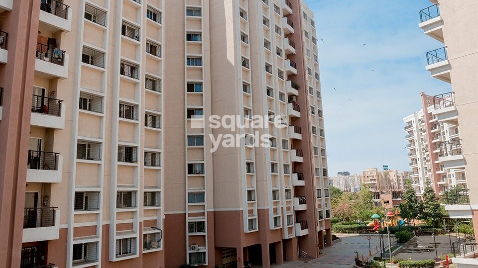 Salarpuria Sattva H And M Royal Tower View 3