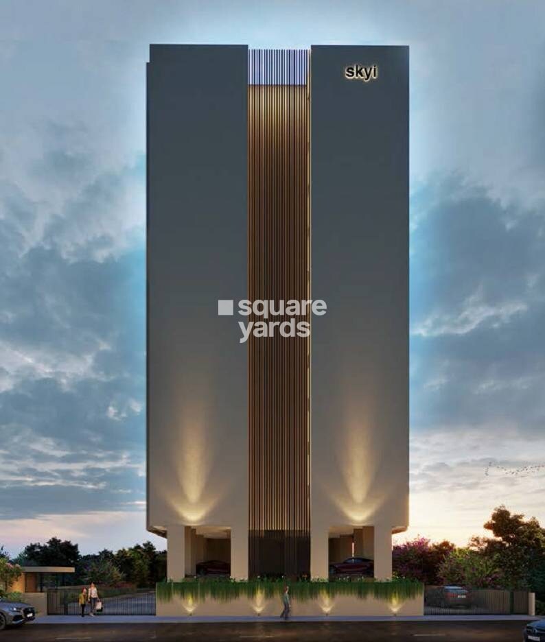 Skyi Iris Racecourse Tower View