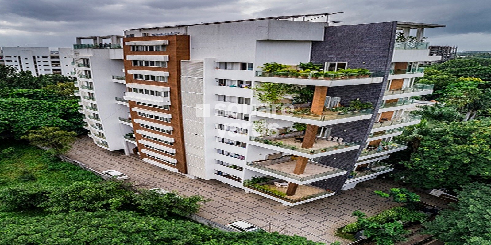 Supreme Universal Adimaa