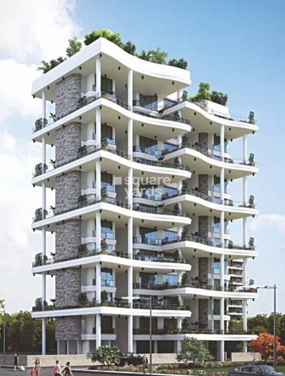 Supreme Universal Pallacio Tower View