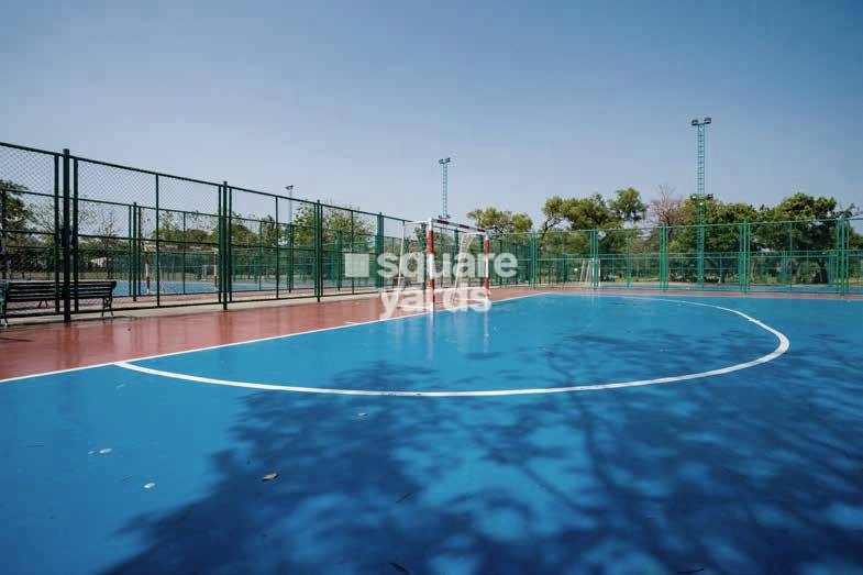 Supreme Villagio Amenities Features