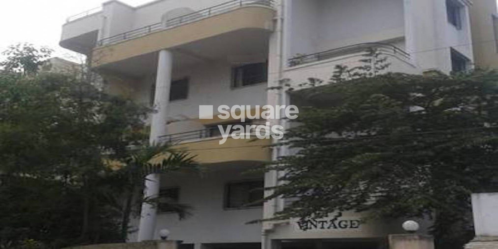 Vintage Apartment Pimple Nilakh