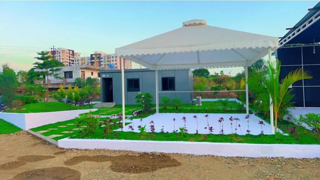 Vision The Water Edge Amenities-Features