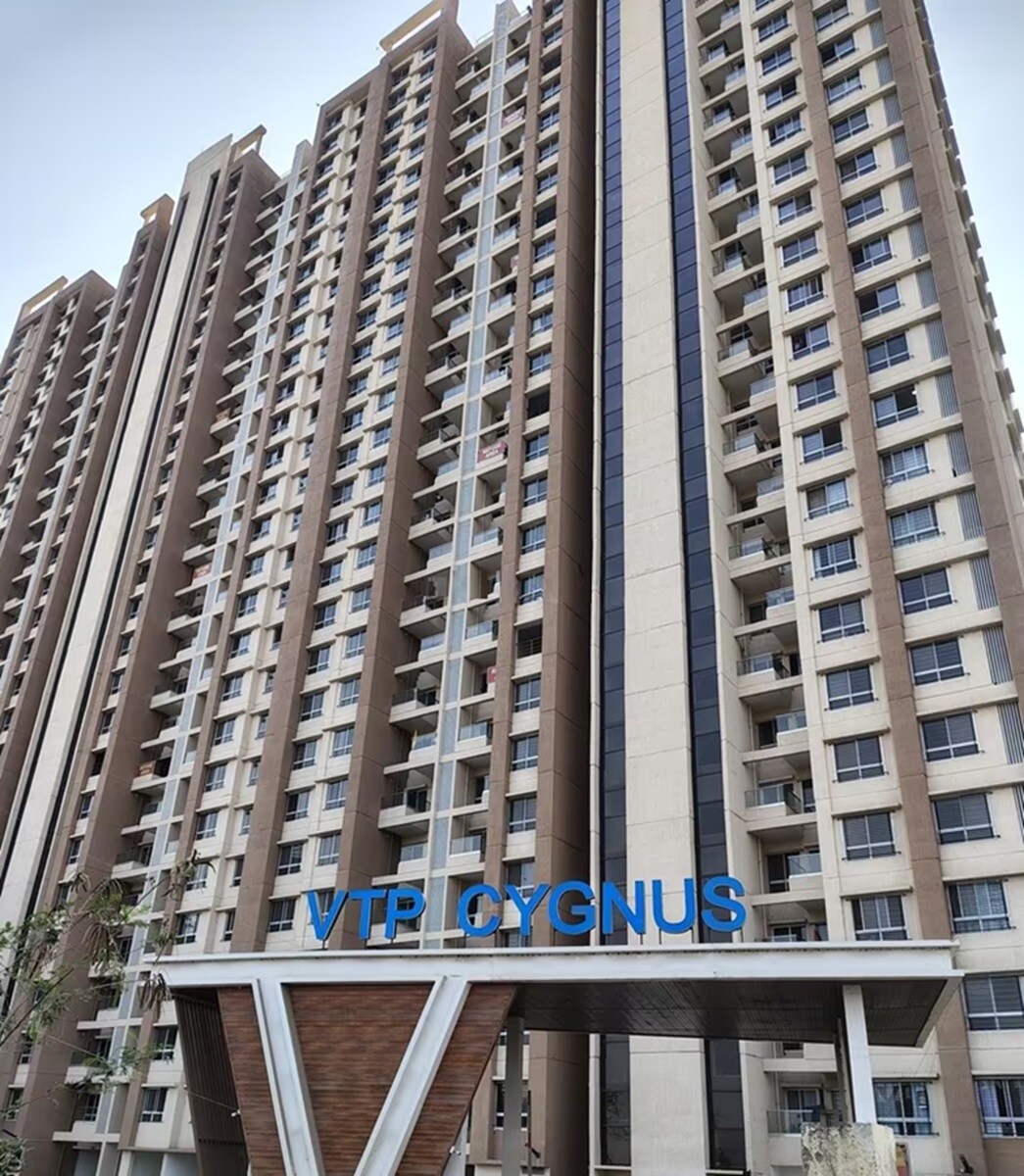 VTP Cygnus Apartment Exteriors