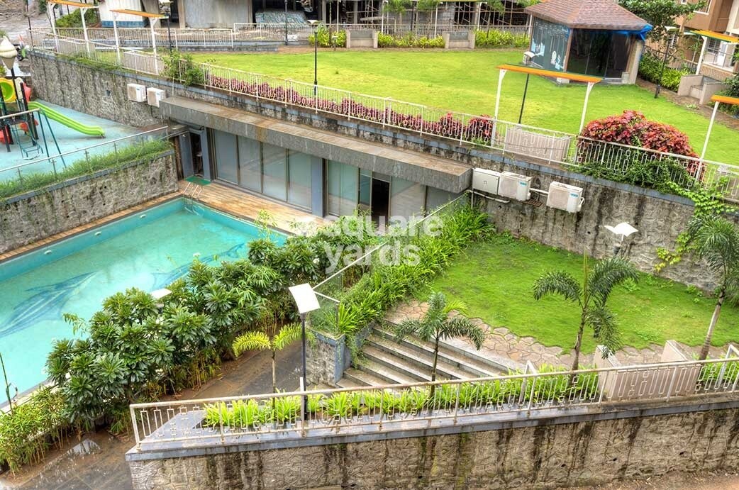 Weekenders Birds View