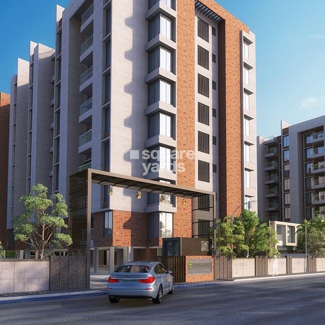 Yashada Splendid Courtyard Entrance View