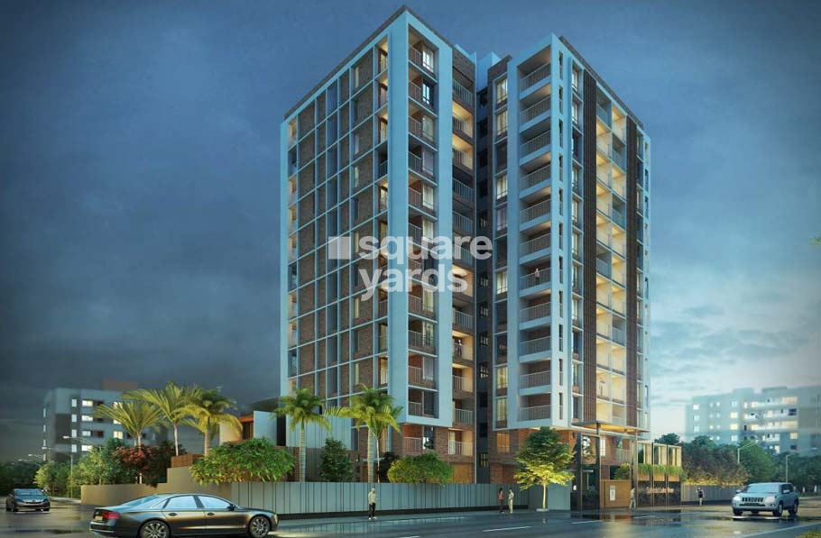 Yashada Splendid Lakeview Tower View 1