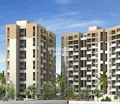 Colonnade Apartment