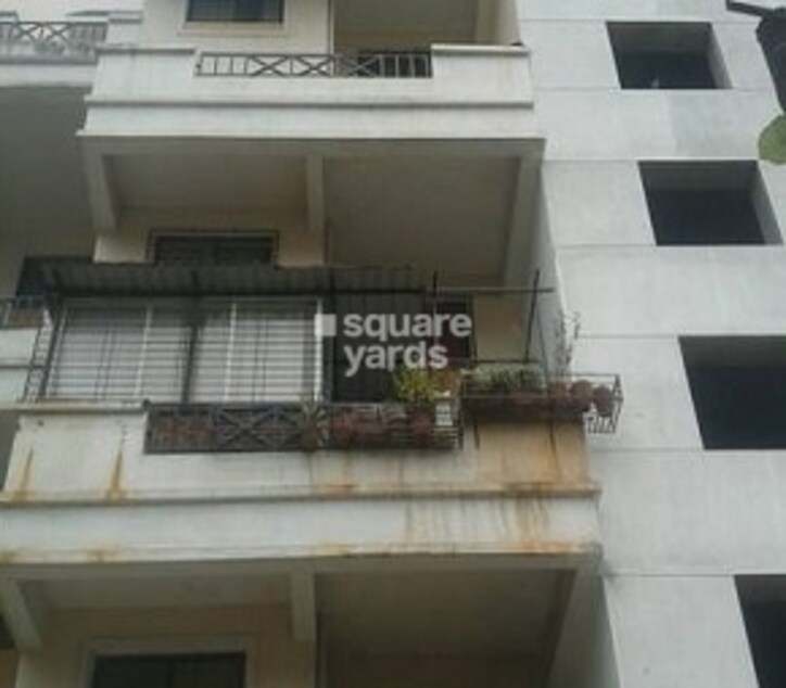 Gloriya Apartment Cover Image