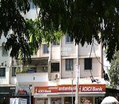 Spencer Chowk