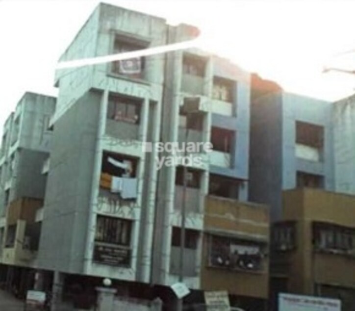 Wadhwani Sai Pooja Baug Cover Image