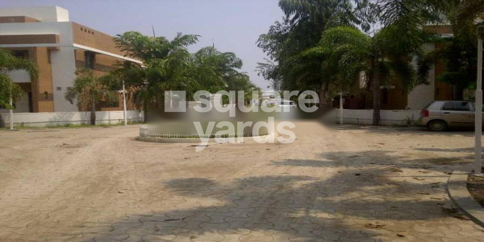 Meet Kasturi Residency, Mavdi, Rajkot