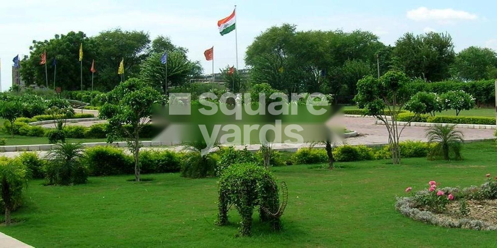 Express Enclave residential project in Sector 35