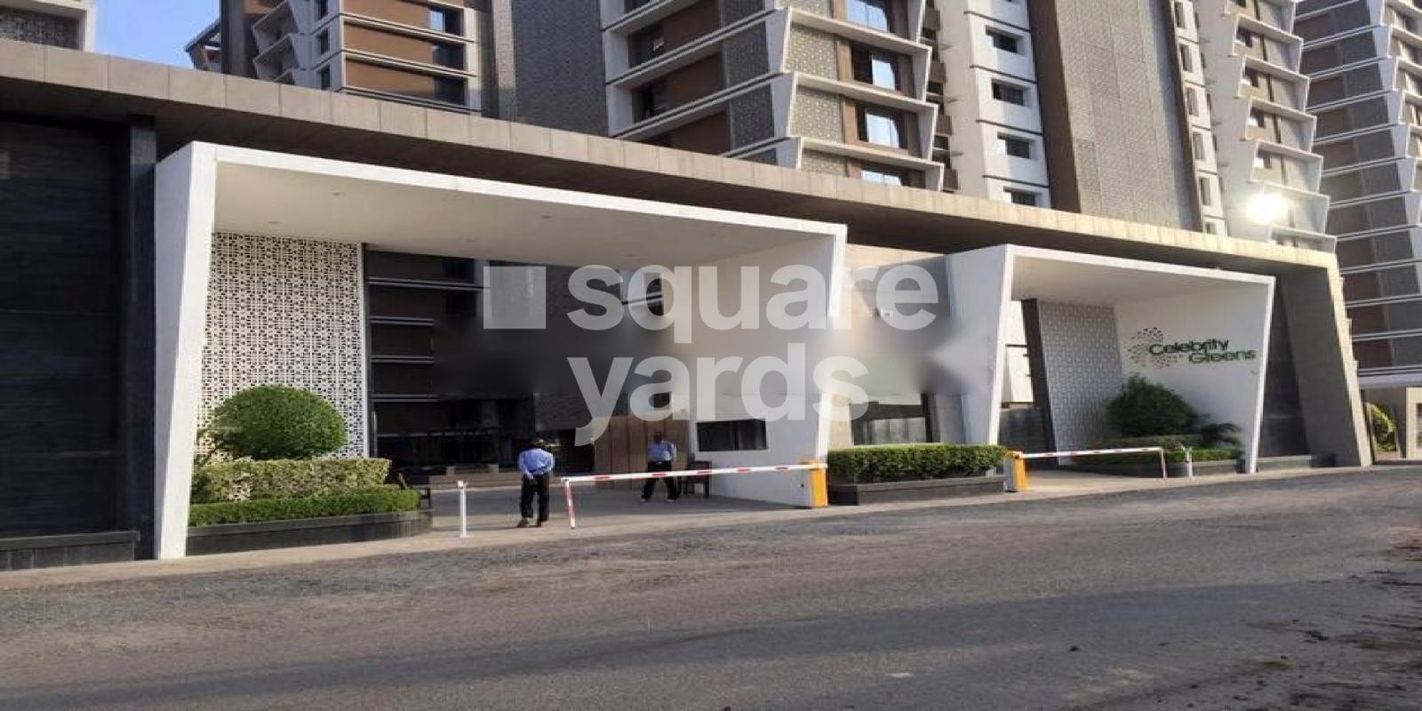 Happy Home Celebrity Greens