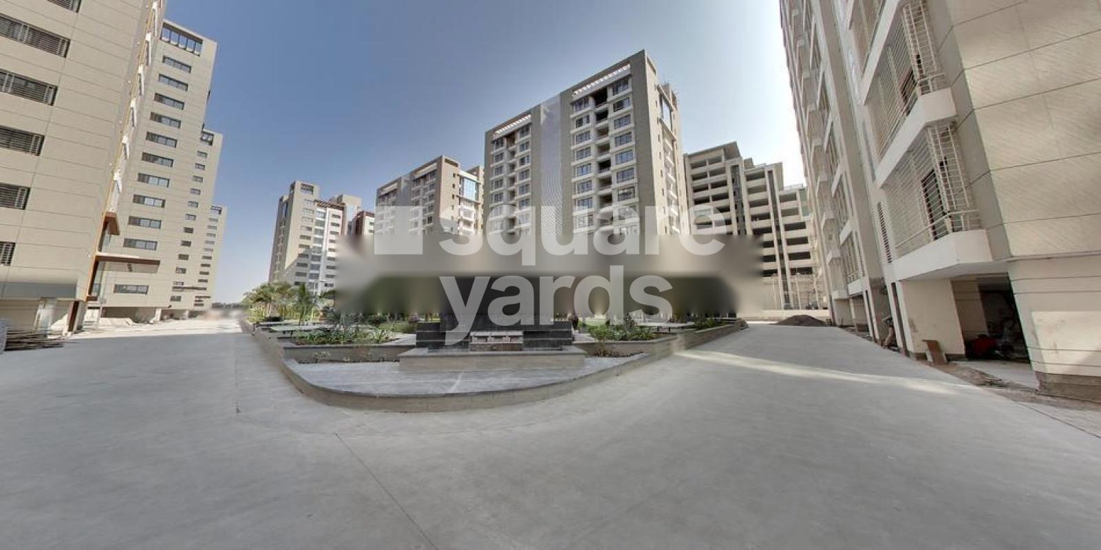 Happy Home Vastu Luxuria, Rundh Magdalla, Surat