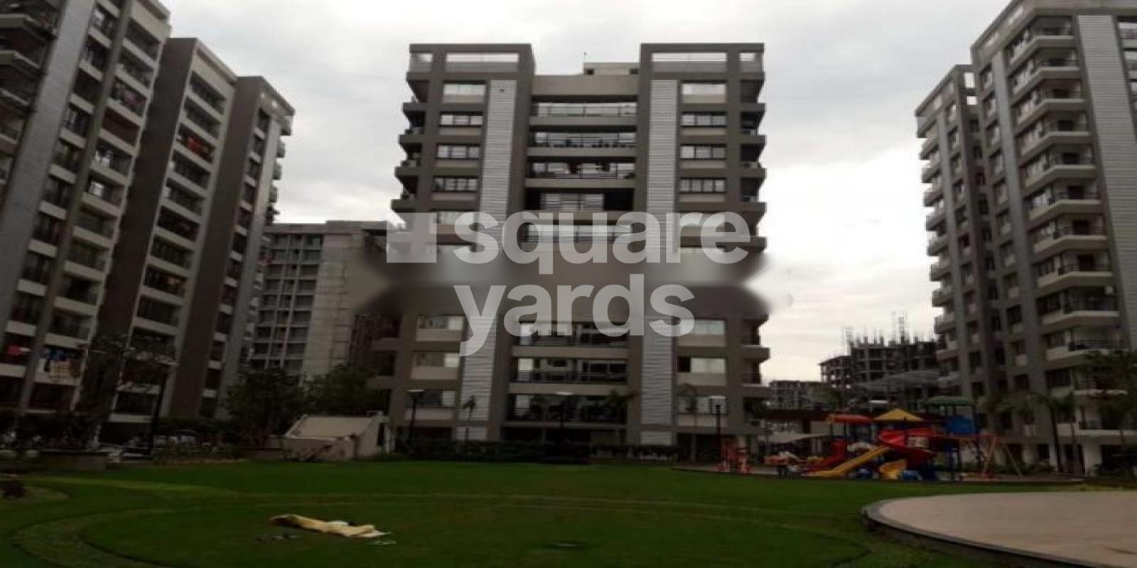 KLM Sapphire 8 Featured Image